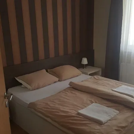 Onyx Wellness Apartman Σίοφοκ
